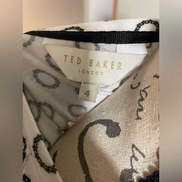 ⭐️ Ted Baker London Karlyaa-printed Short Sleeve SZ 4 EUC - Picture 5 of 6